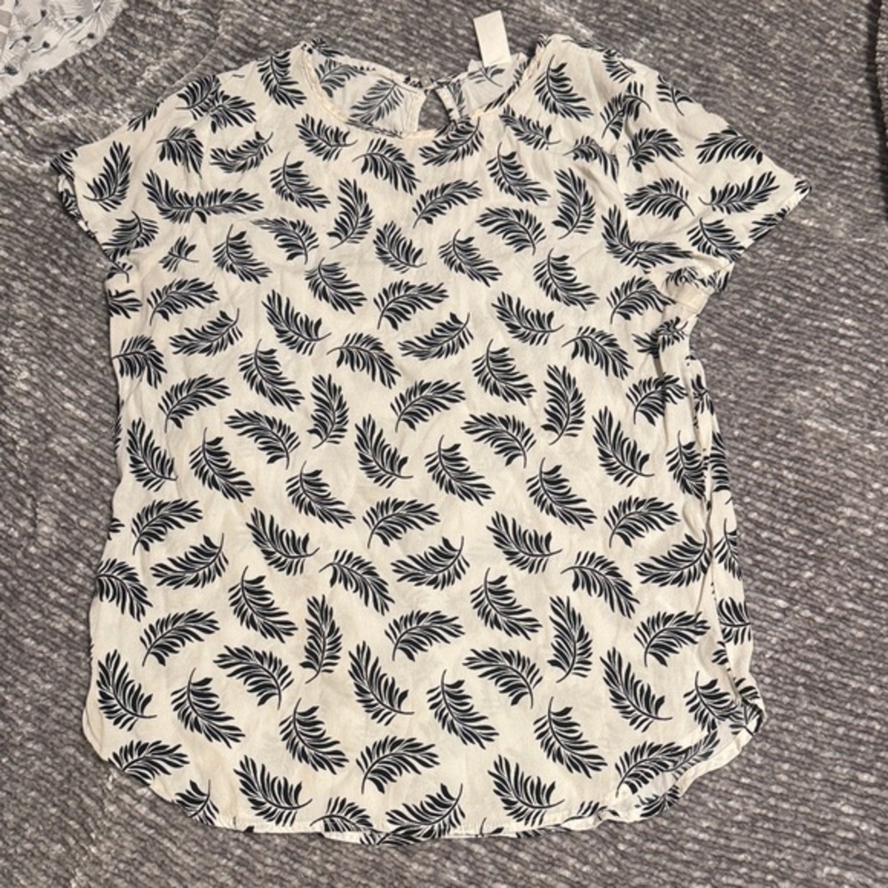 H&M || Leaf Pattern Blouse (S)